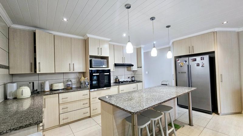 3 Bedroom Property for Sale in Monte Christo Western Cape